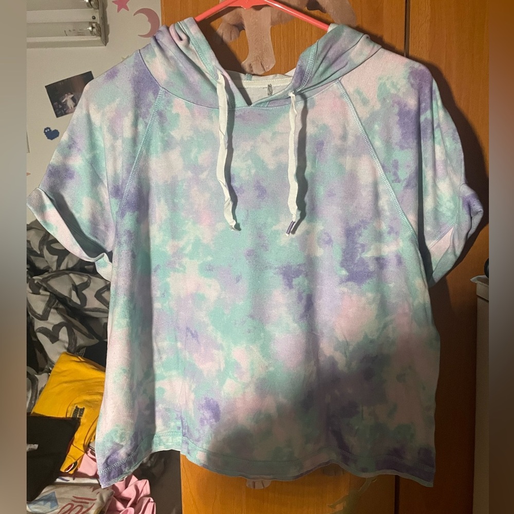 Tie Die Shirt with Hoodie